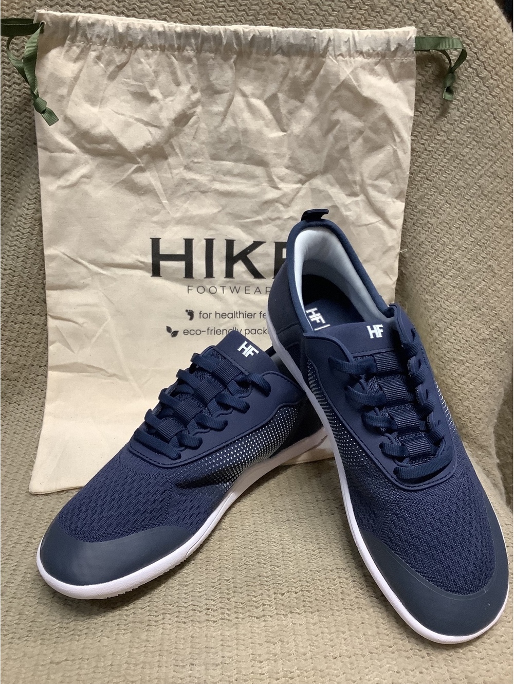 NEW HIKE Footwear Healthy Freedom Navy Blue Athletic Shoes Size 10-10.5 EU 41